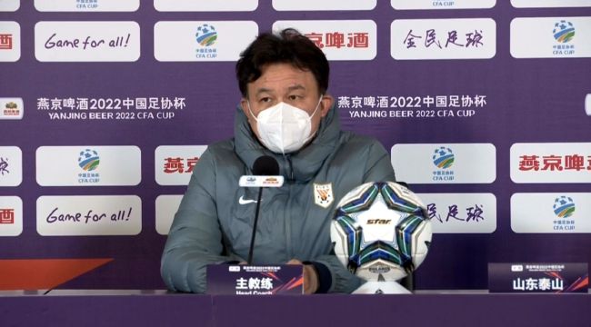 皱眉的兴奋