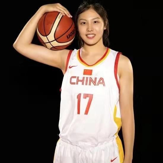 下面好紧奶好大17p